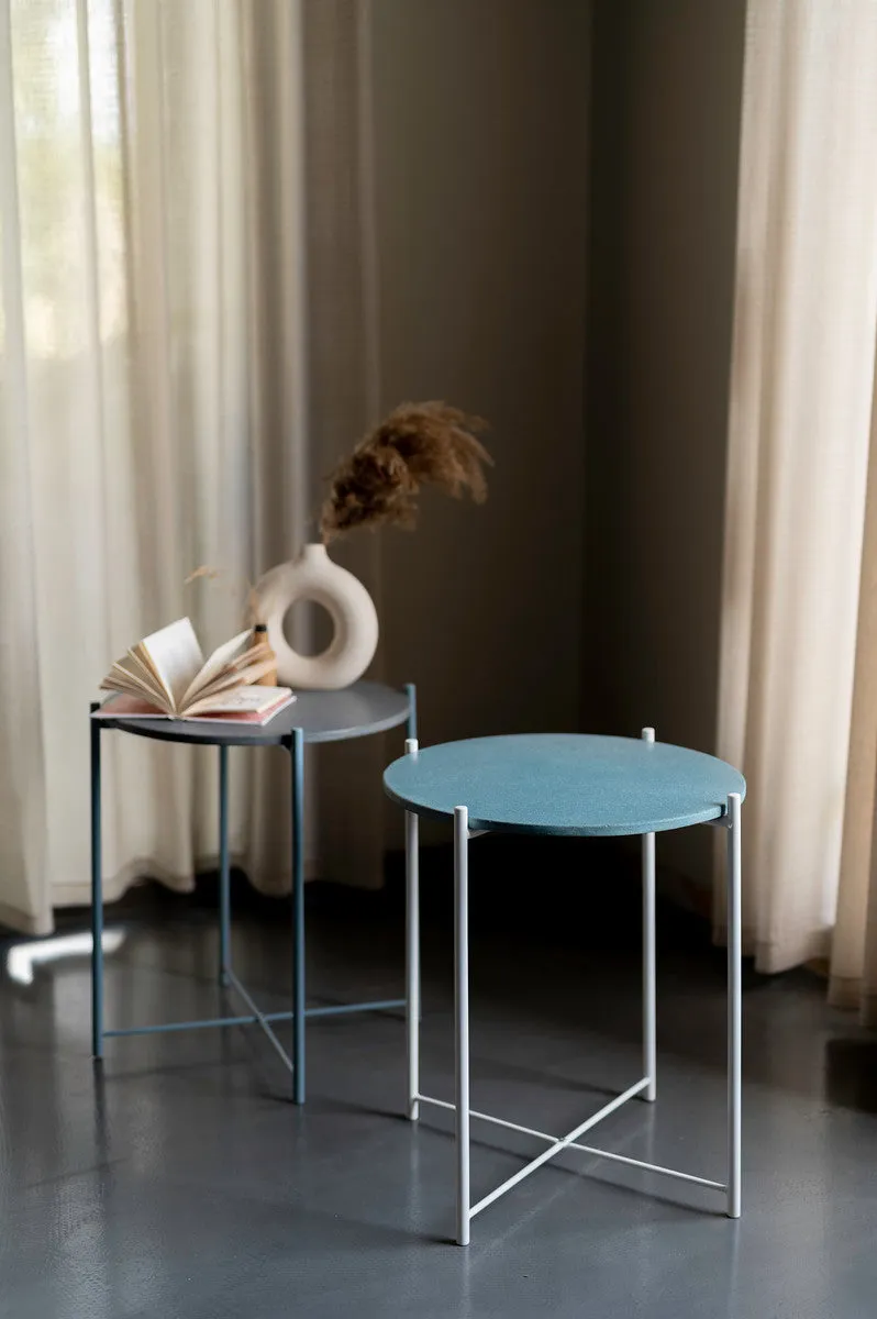 Moderno Concrete Side Table